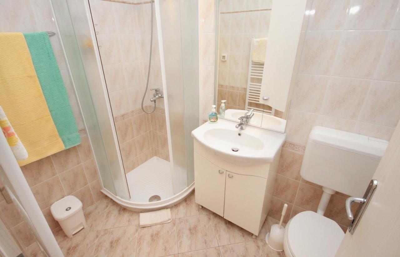Apartments With A Parking Space Rabac, Labin - 2340 Zewnętrze zdjęcie