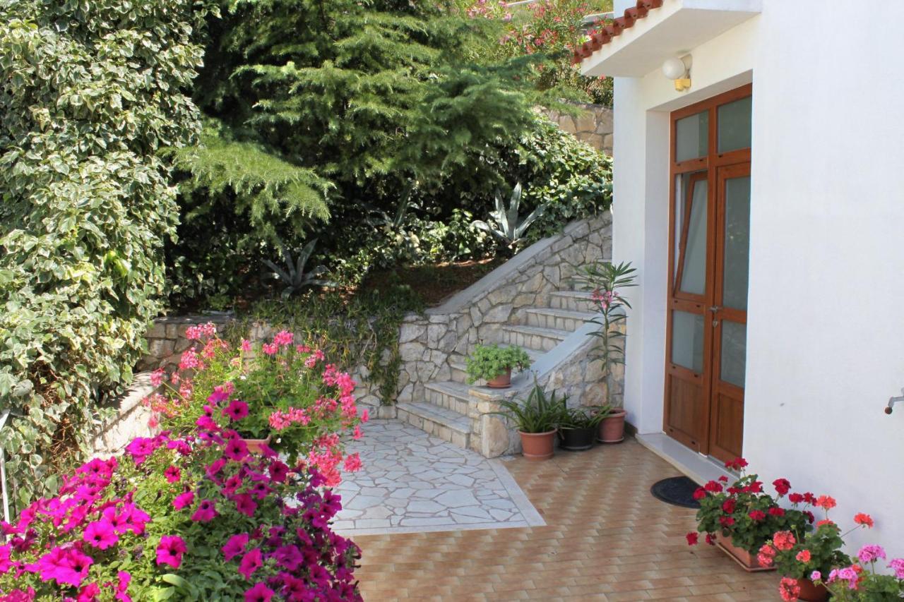 Apartments With A Parking Space Rabac, Labin - 2340 Zewnętrze zdjęcie